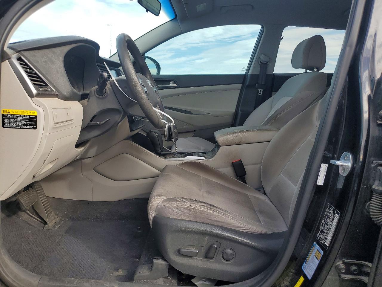 2018 HYUNDAI TUCSON SEL photo 7