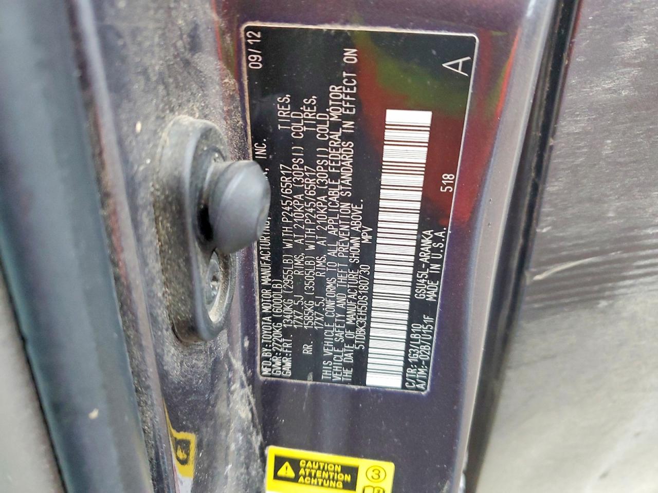 2013 TOYOTA HIGHLANDER BASE photo 13