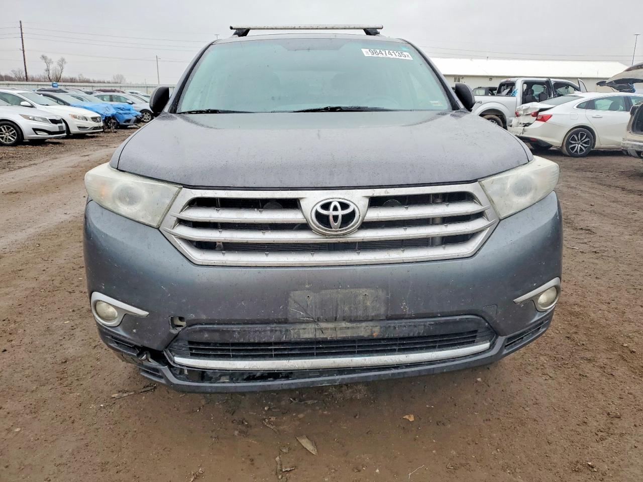 2013 TOYOTA HIGHLANDER BASE photo 5
