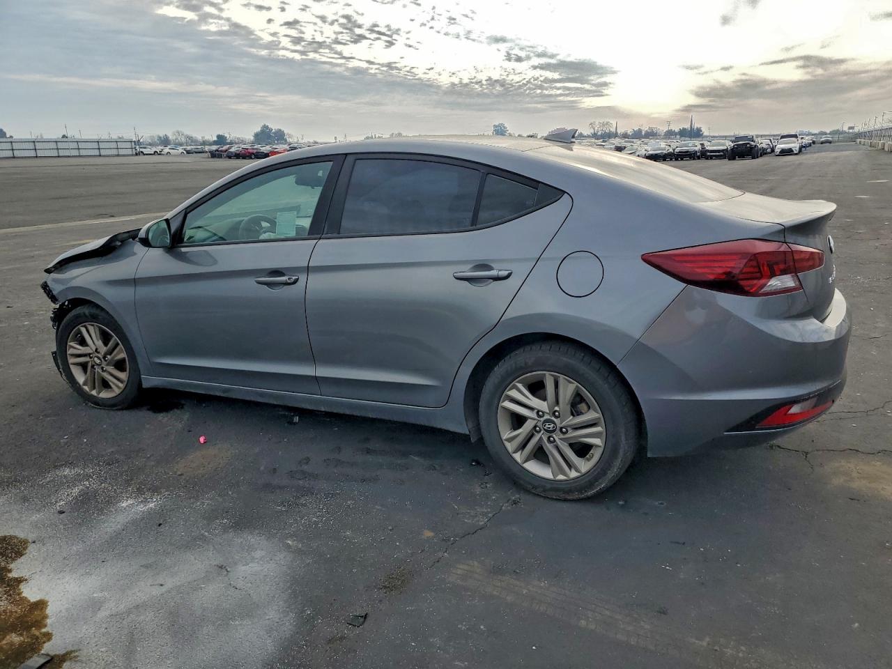 2019 HYUNDAI ELANTRA SEL photo 2