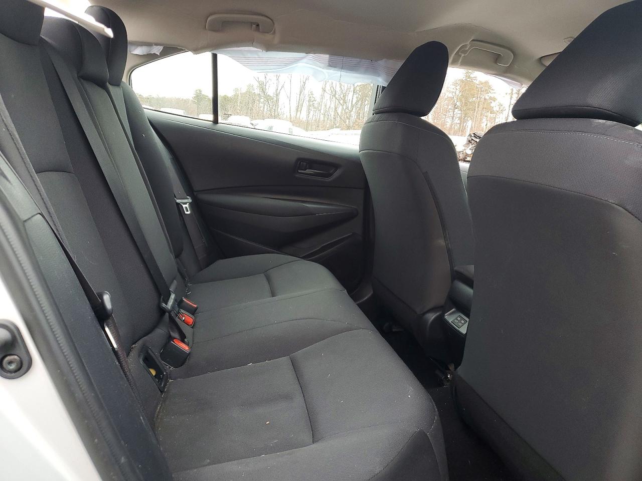 2024 TOYOTA COROLLA LE photo 28