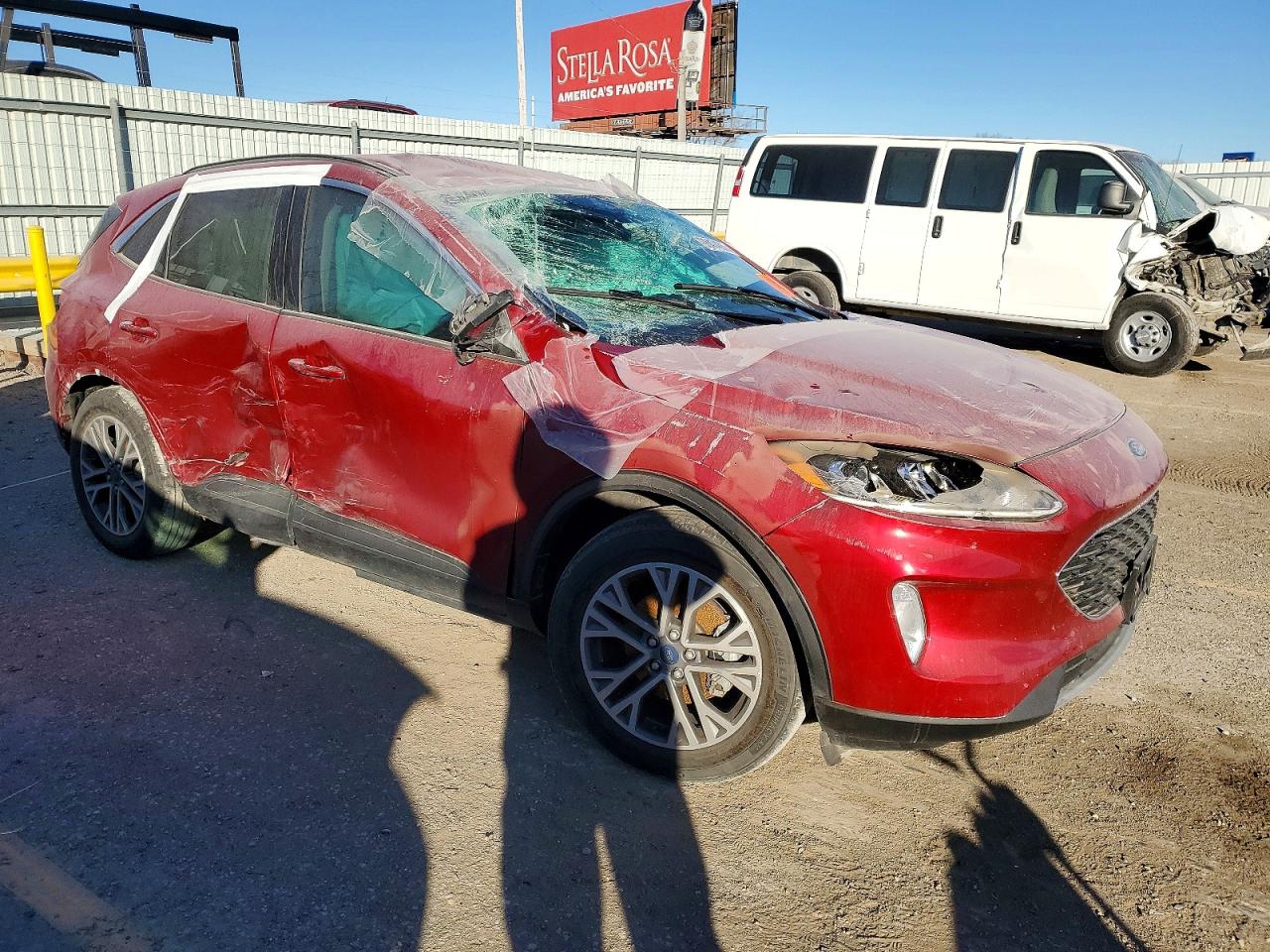 2022 FORD ESCAPE SEL photo 4
