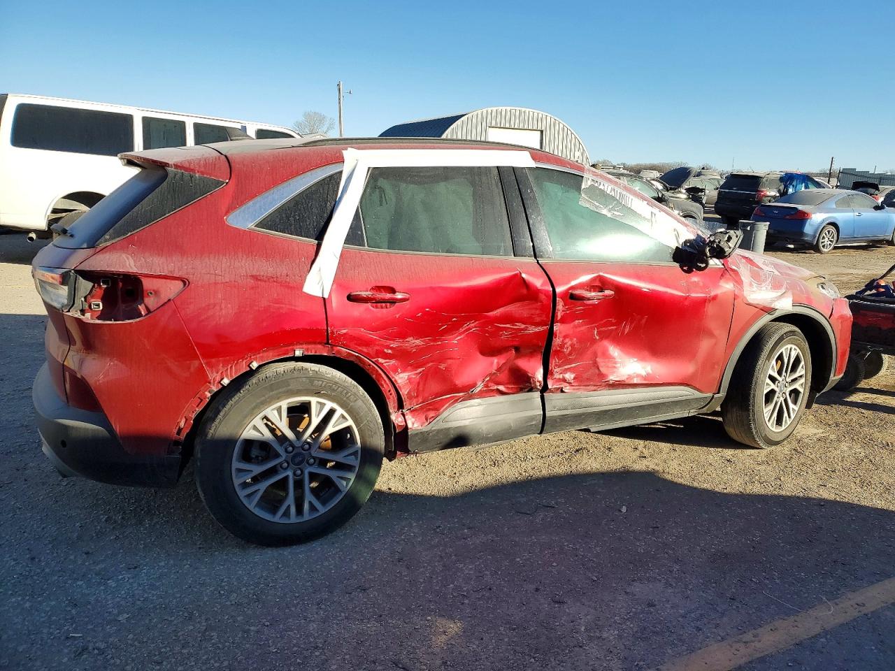 2022 FORD ESCAPE SEL photo 3