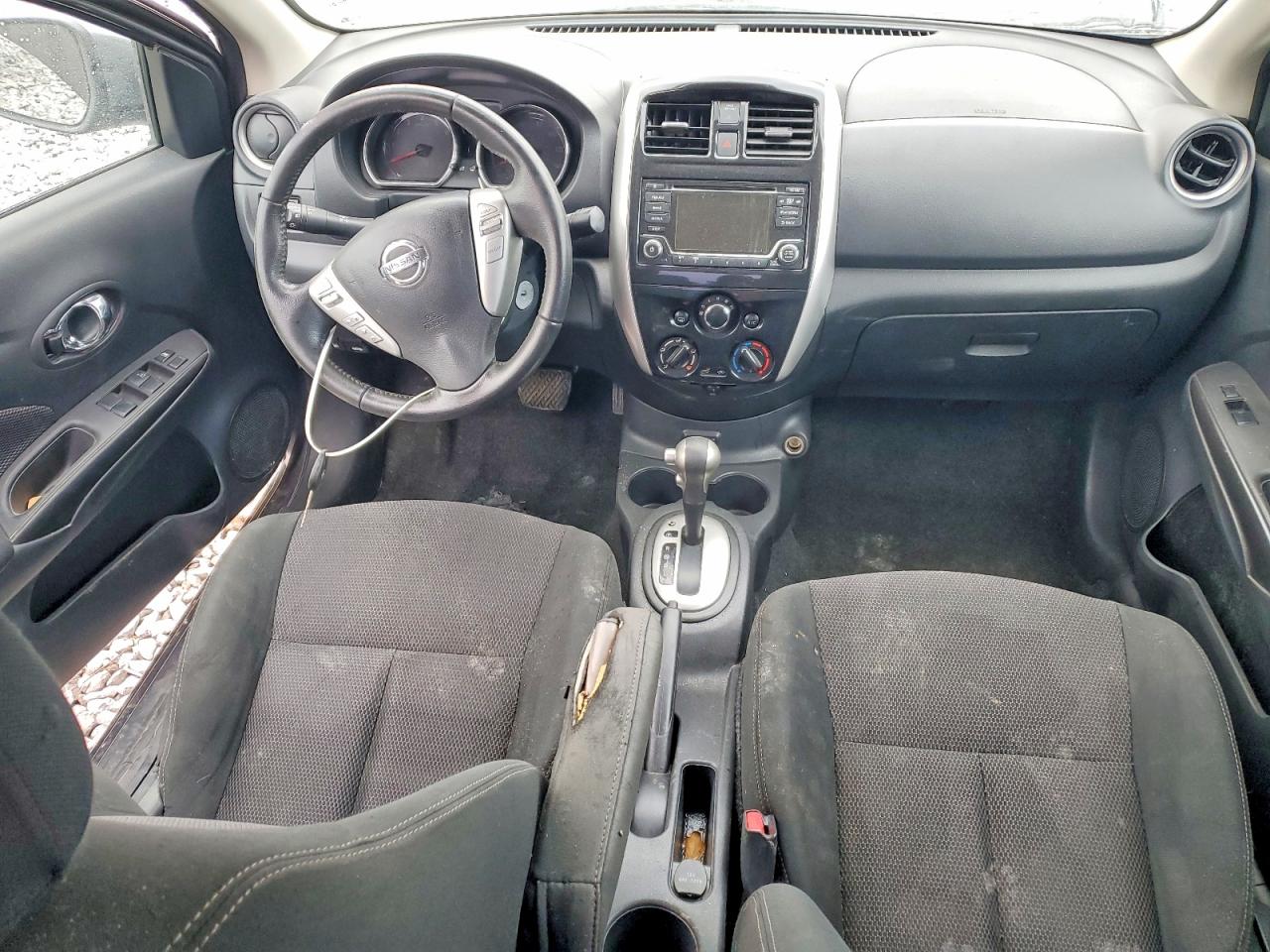 2018 NISSAN VERSA S photo 22