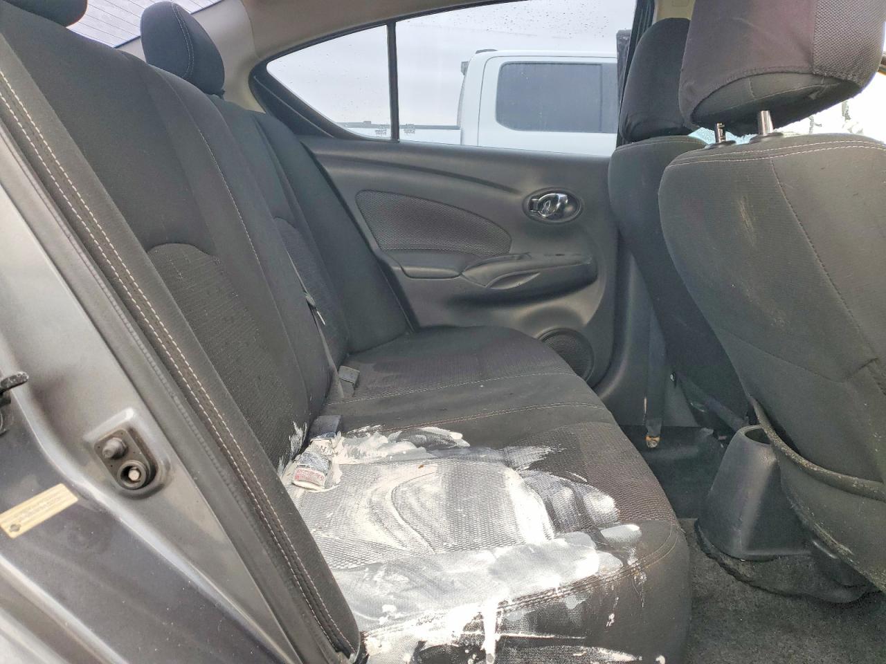 2018 NISSAN VERSA S photo 28