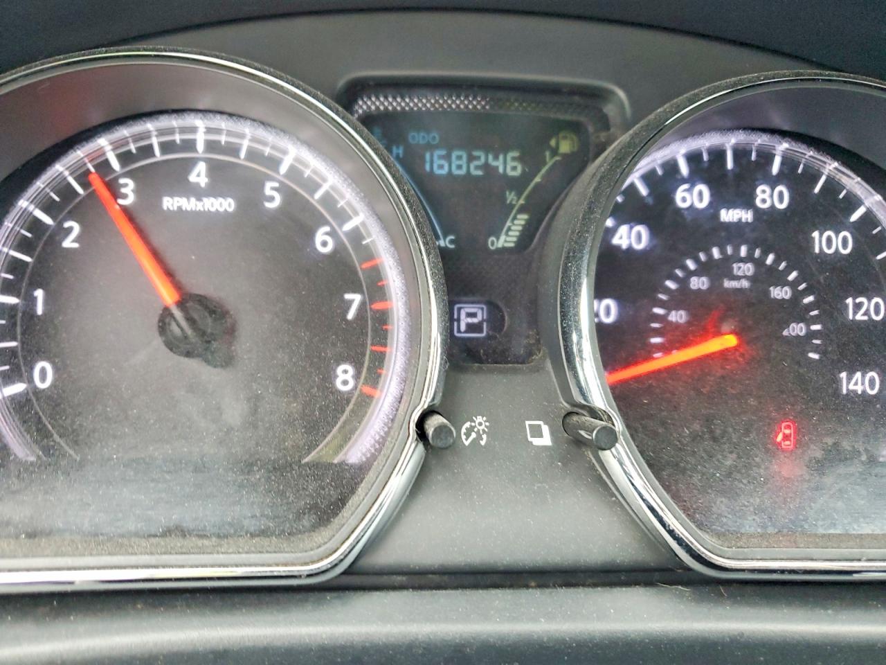 2018 NISSAN VERSA S photo 25