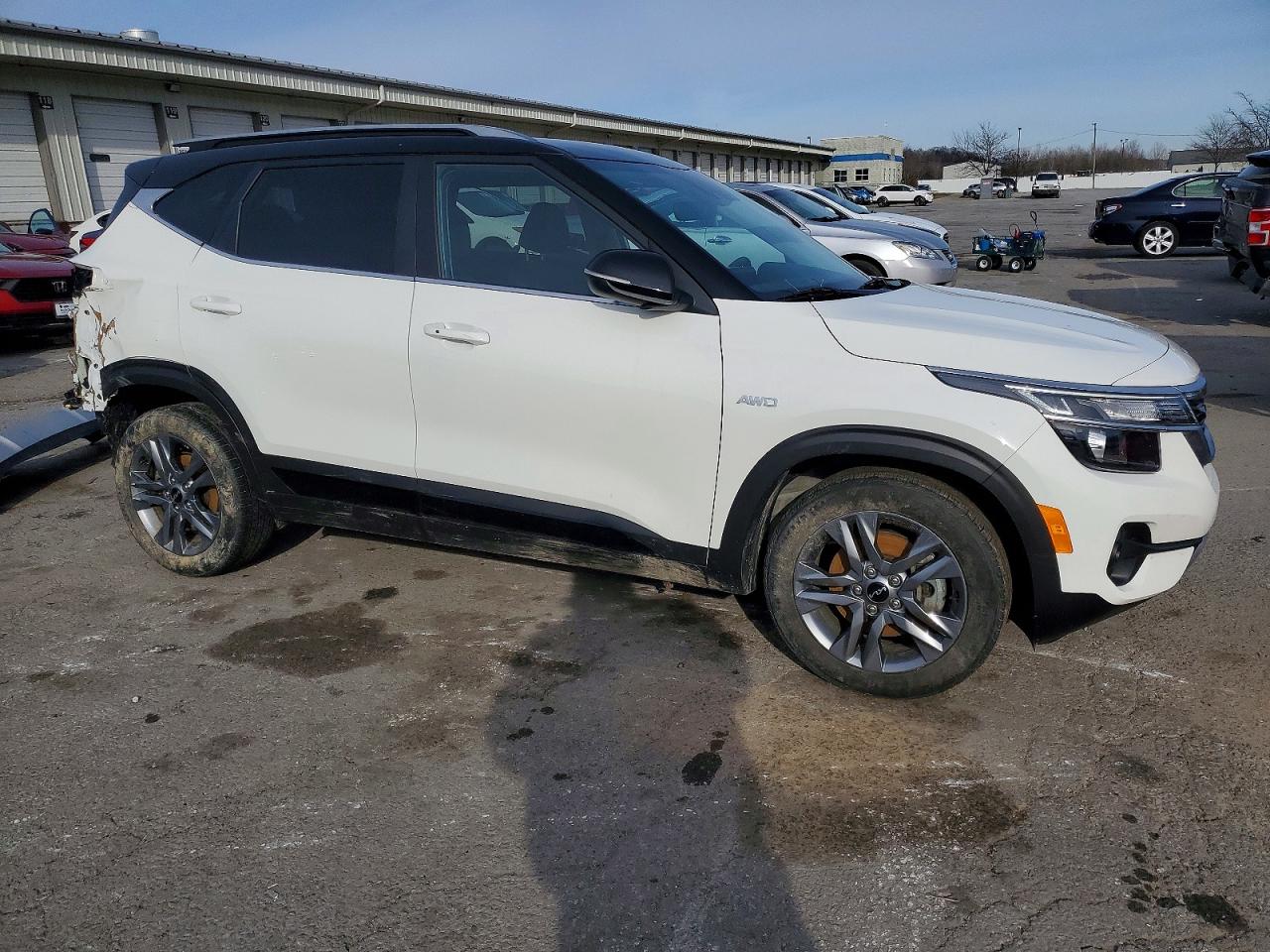 2023 KIA SELTOS S photo 7