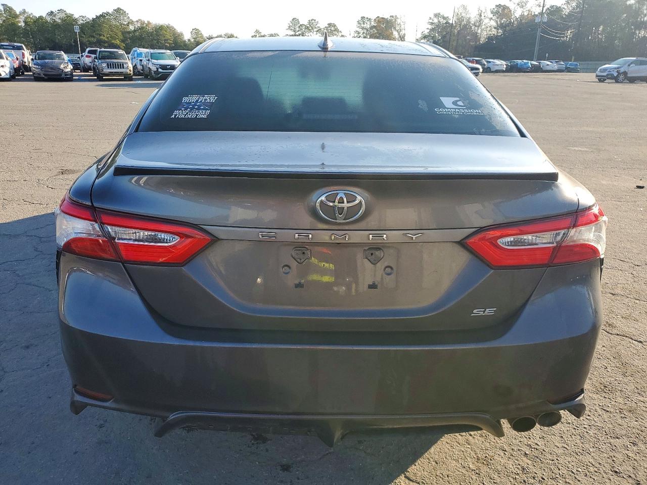 2019 TOYOTA CAMRY L photo 6