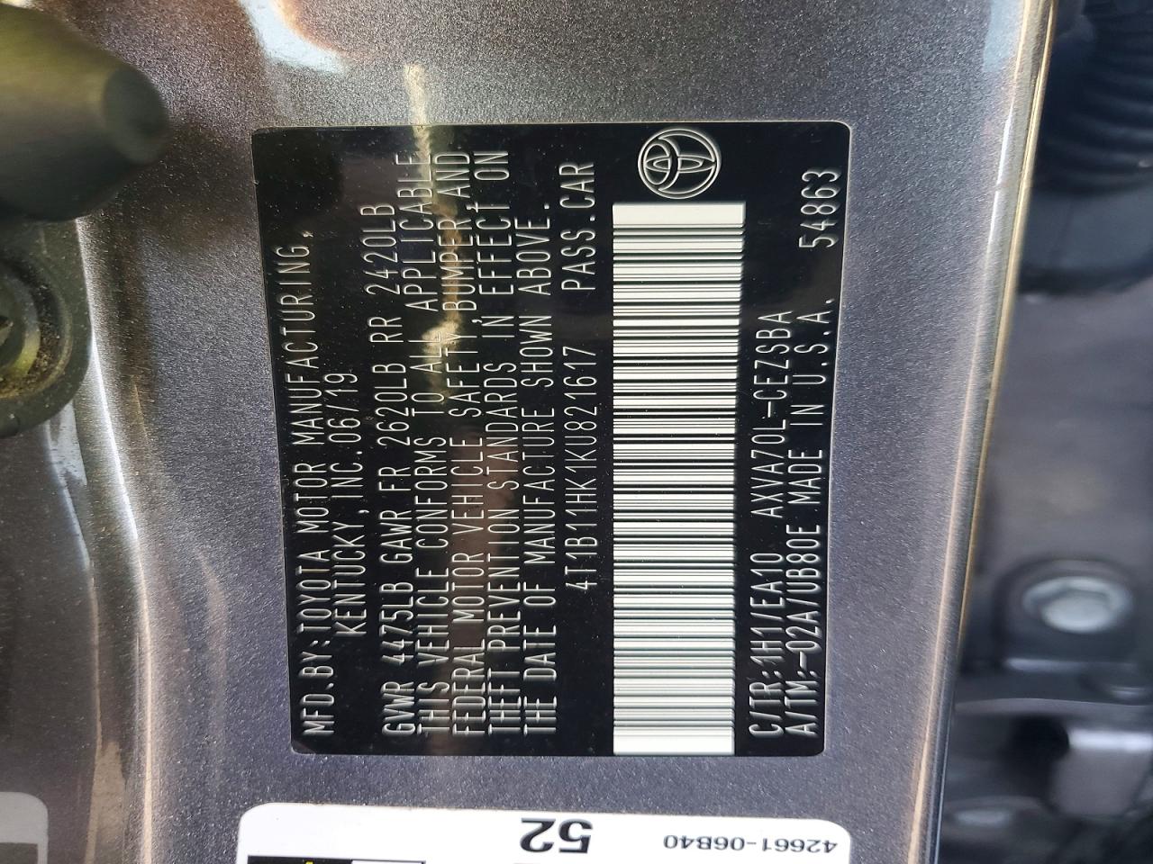 2019 TOYOTA CAMRY L photo 12