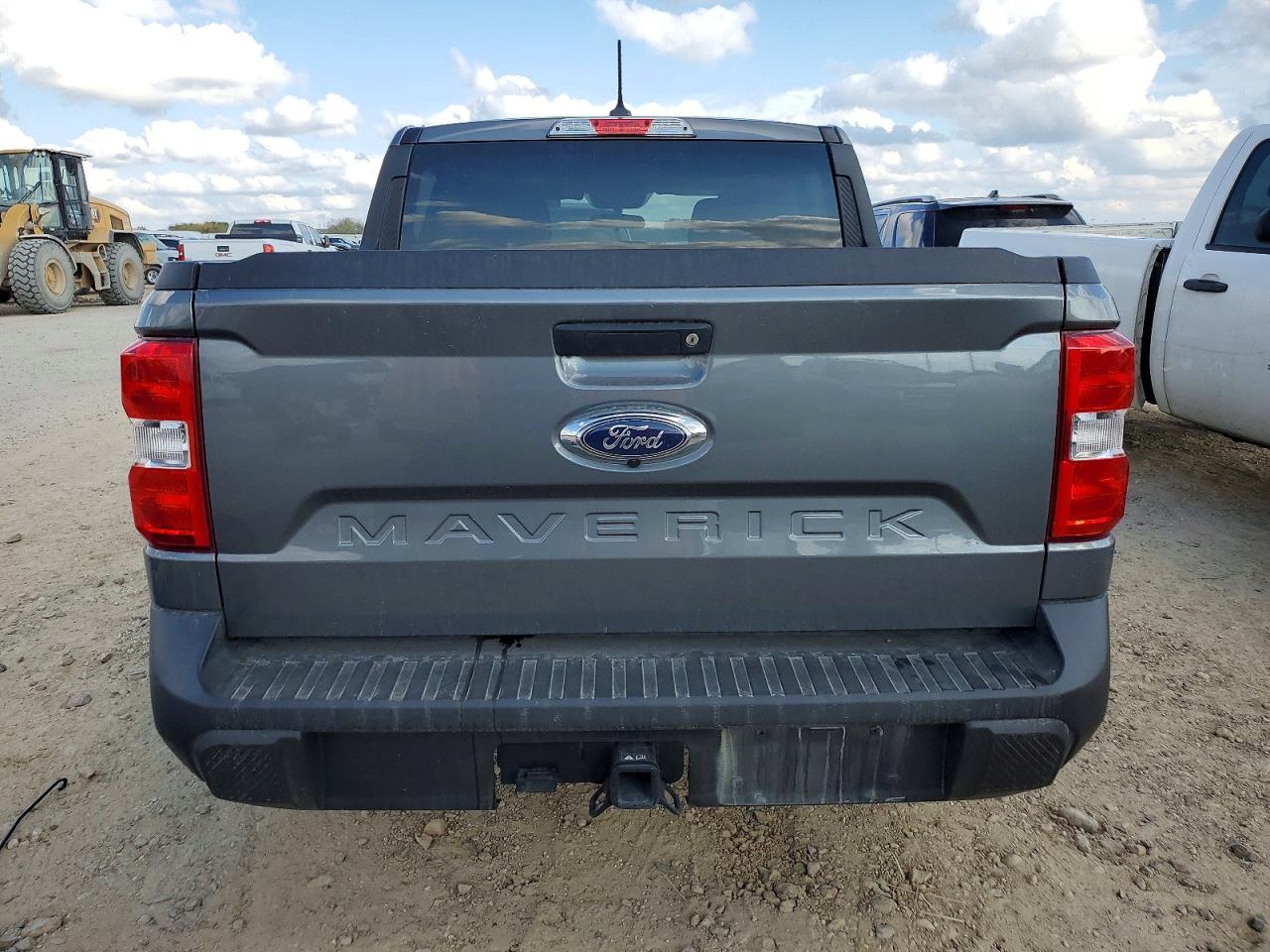 2024 FORD MAVERICK XLT photo 6