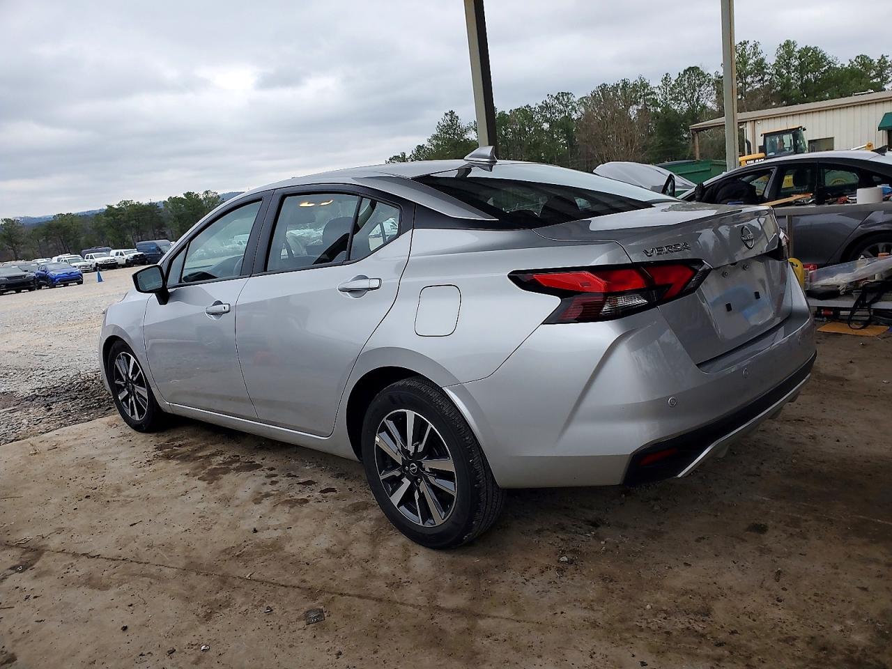 2025 NISSAN VERSA SV photo 2