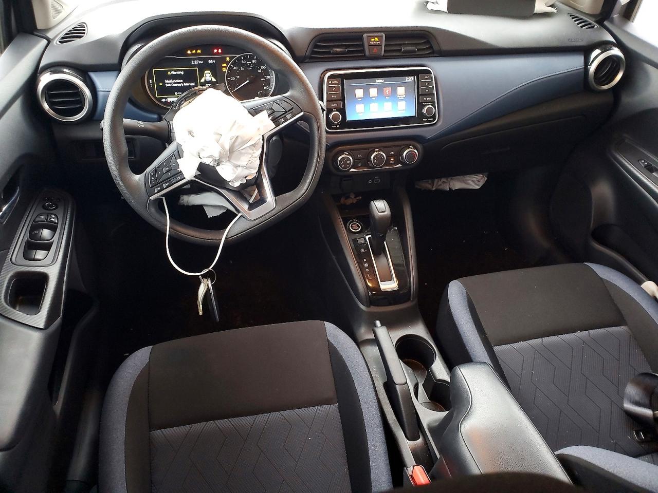 2025 NISSAN VERSA SV photo 8