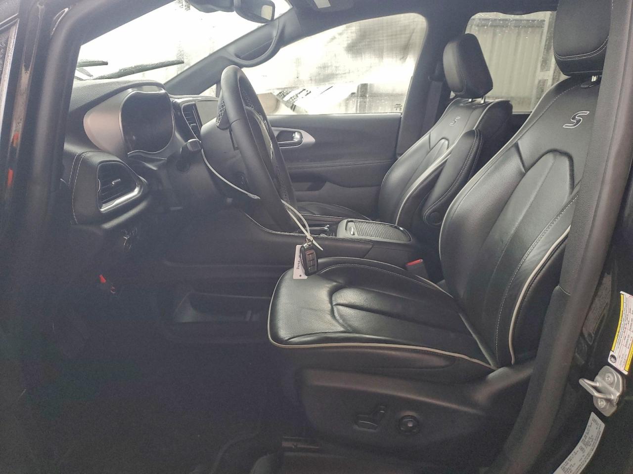 2025 CHRYSLER PACIFICA LIMITED photo 13