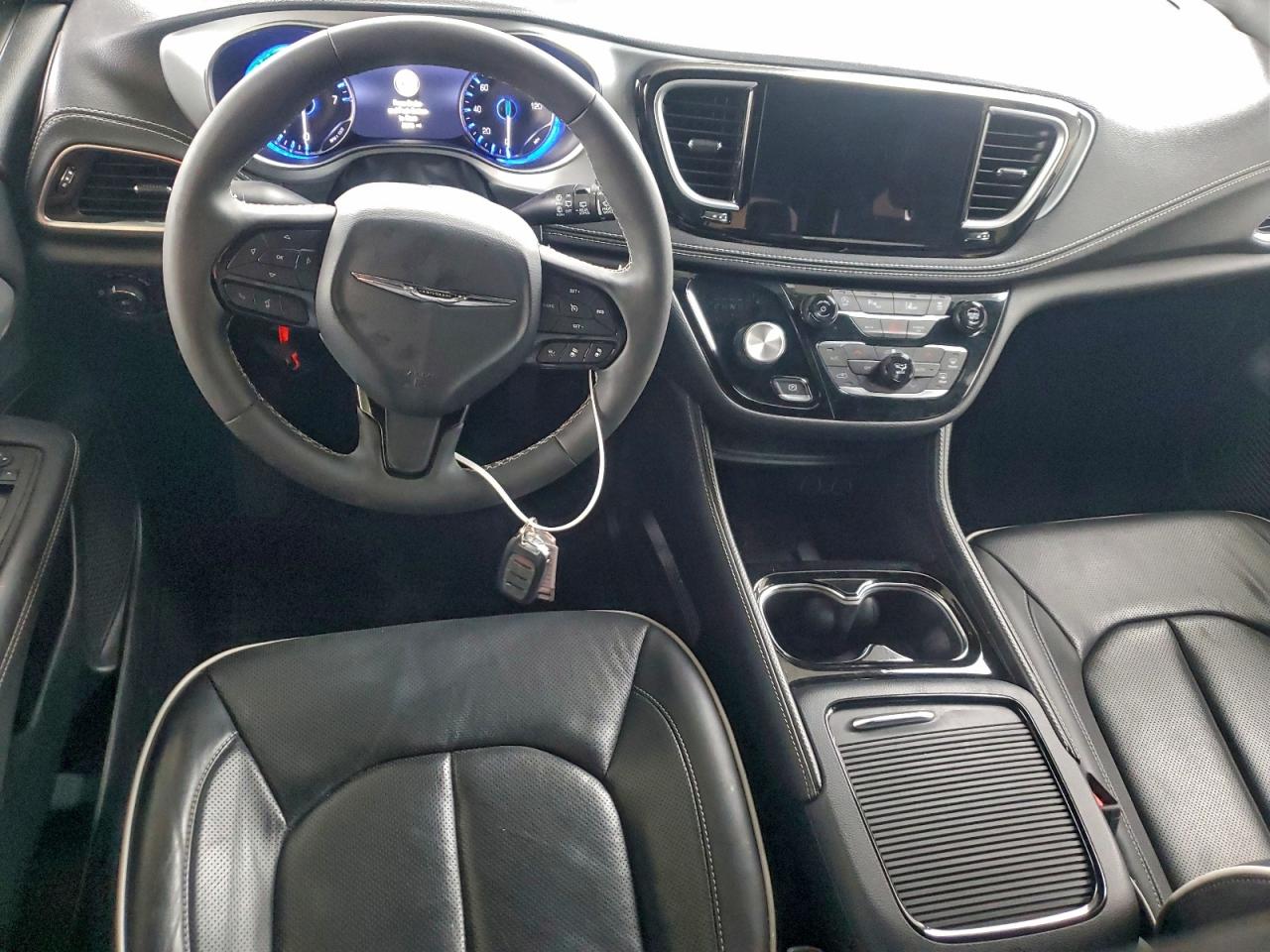 2025 CHRYSLER PACIFICA LIMITED photo 15