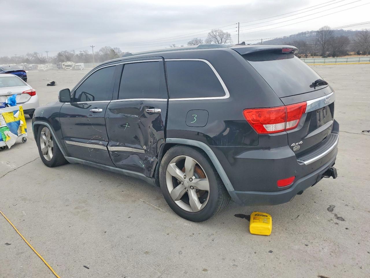2011 JEEP GRAND CHEROKEE OVERLAND photo 3