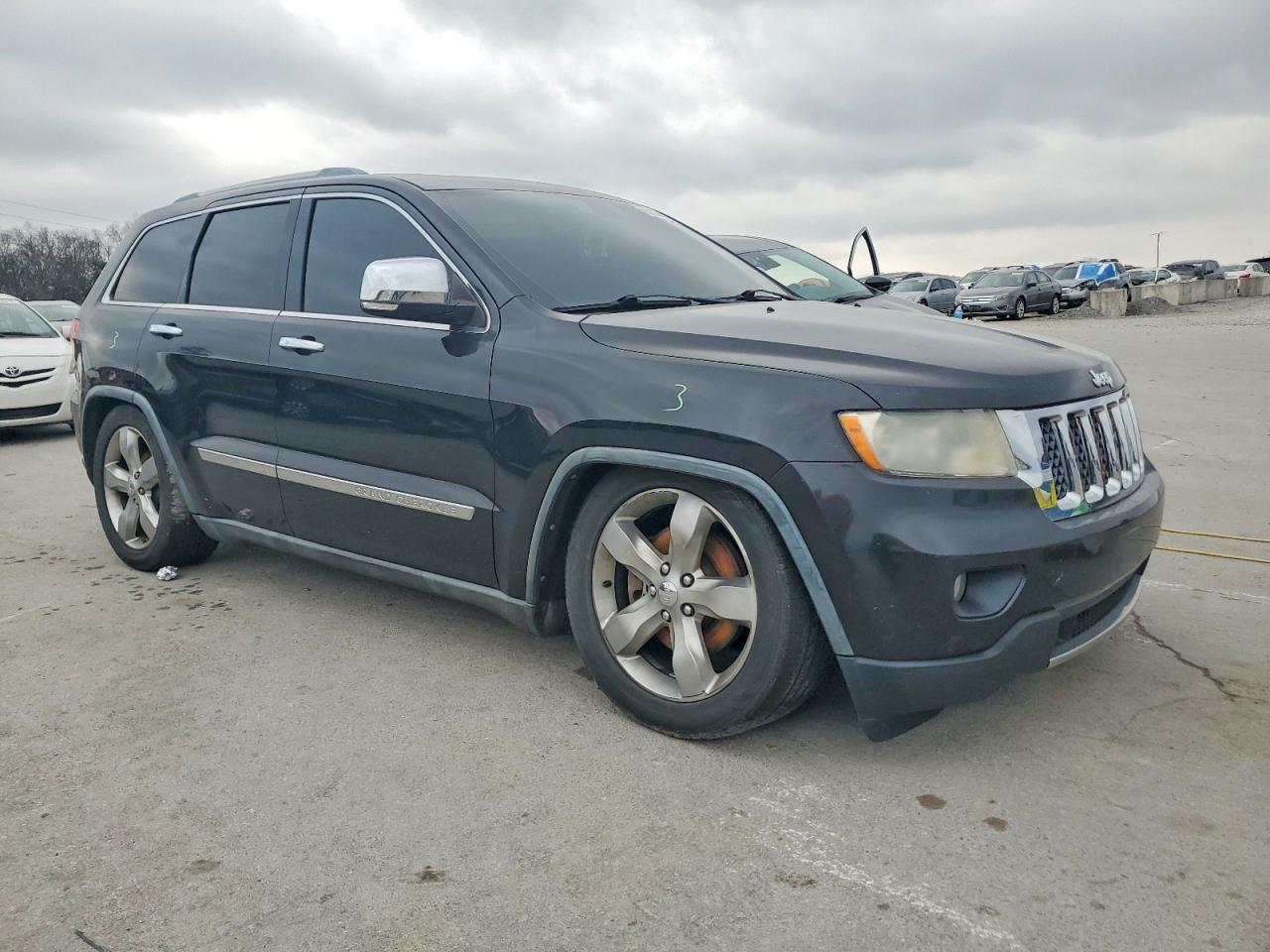 2011 JEEP GRAND CHEROKEE OVERLAND photo 7