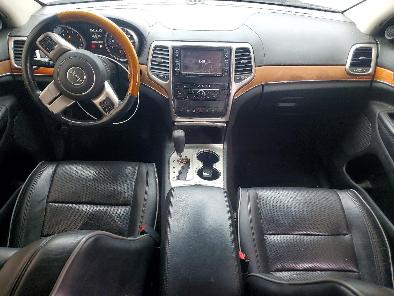 2011 JEEP GRAND CHEROKEE OVERLAND photo 15