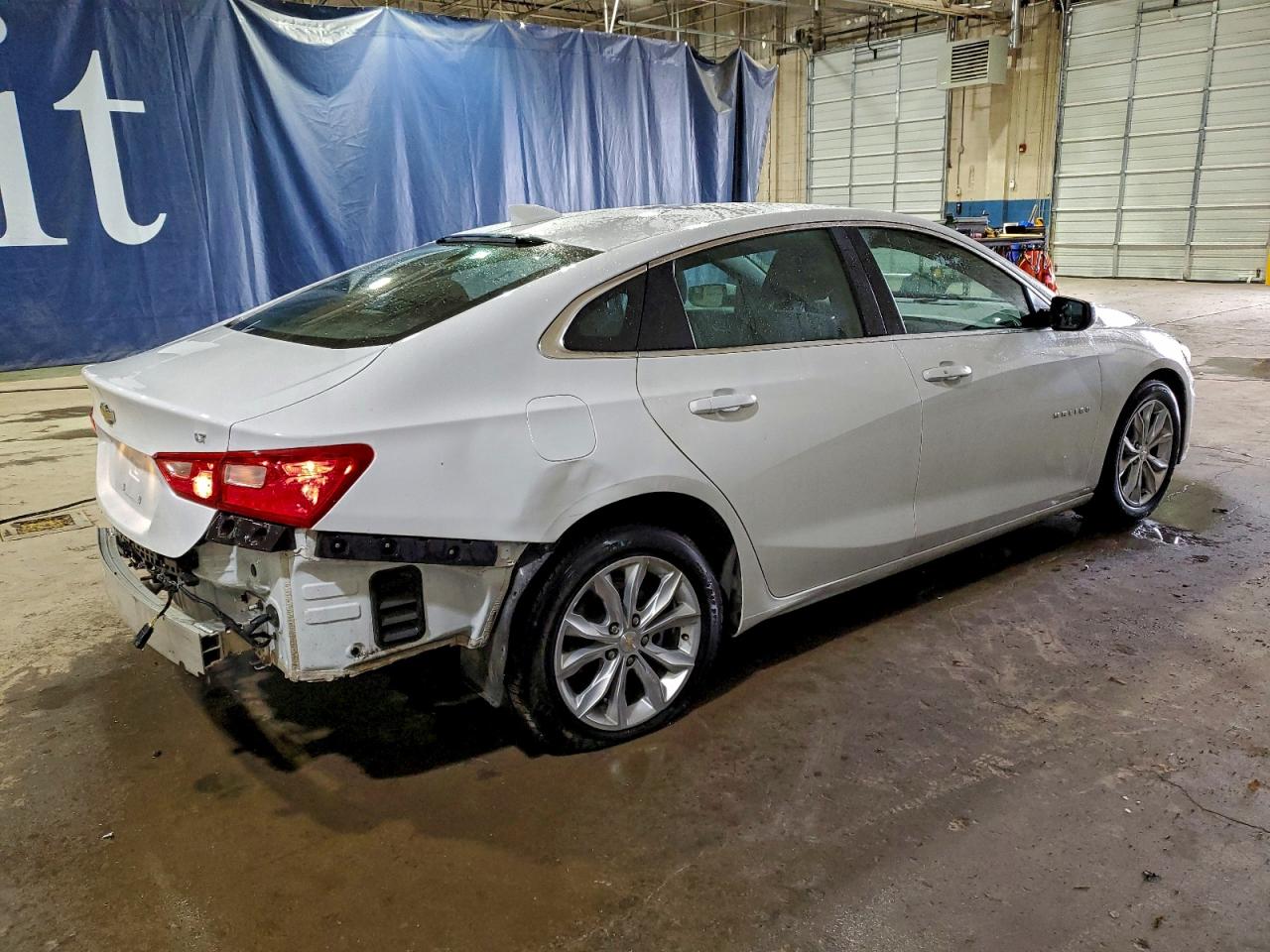 2023 CHEVROLET MALIBU LT photo 3