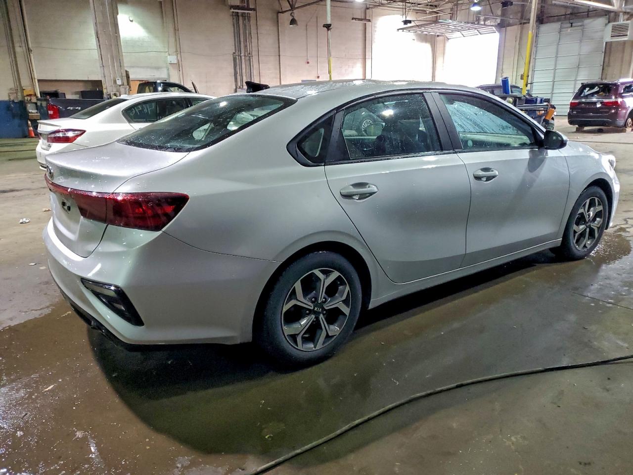 2021 KIA FORTE FE photo 3