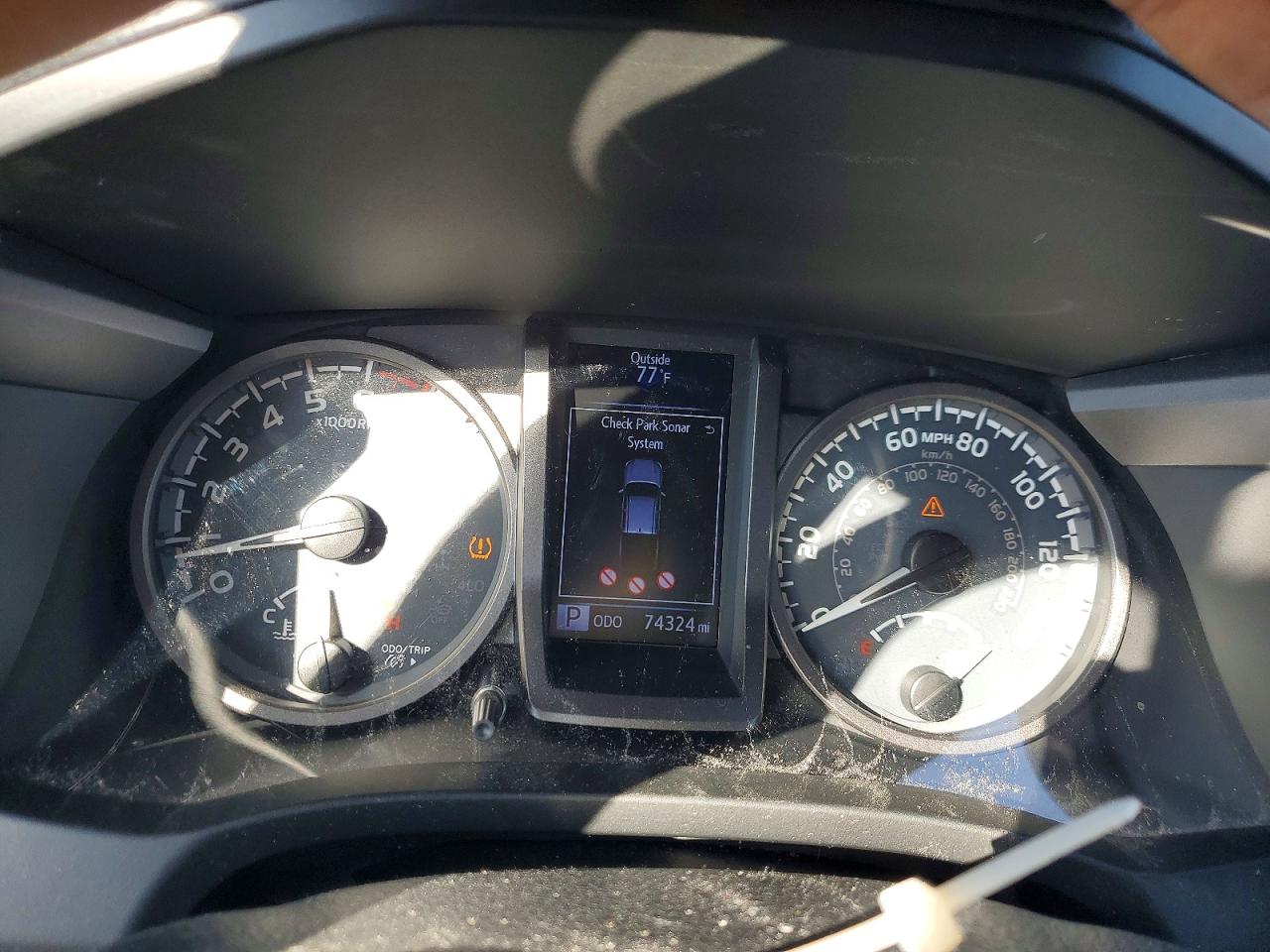 2019 TOYOTA TACOMA DOUBLE CAB photo 9