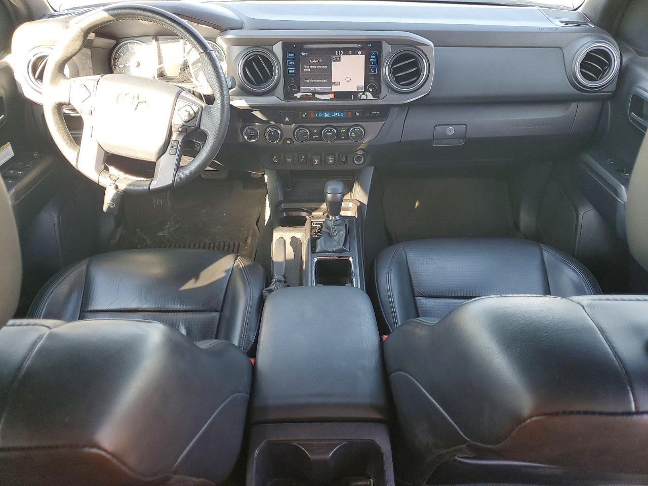 2019 TOYOTA TACOMA DOUBLE CAB photo 8