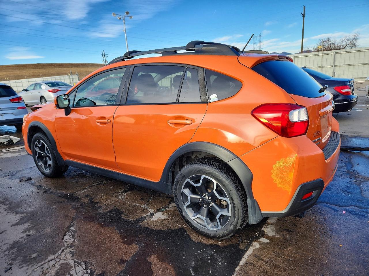 2014 SUBARU XV CROSSTREK 2.0 PREMIUM photo 2