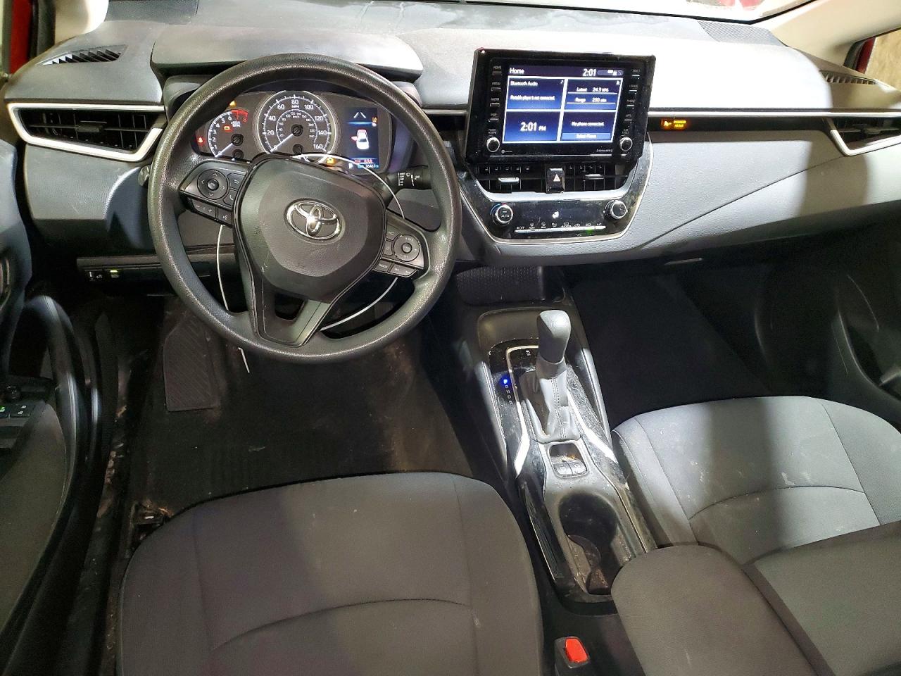 2022 TOYOTA COROLLA LE photo 8