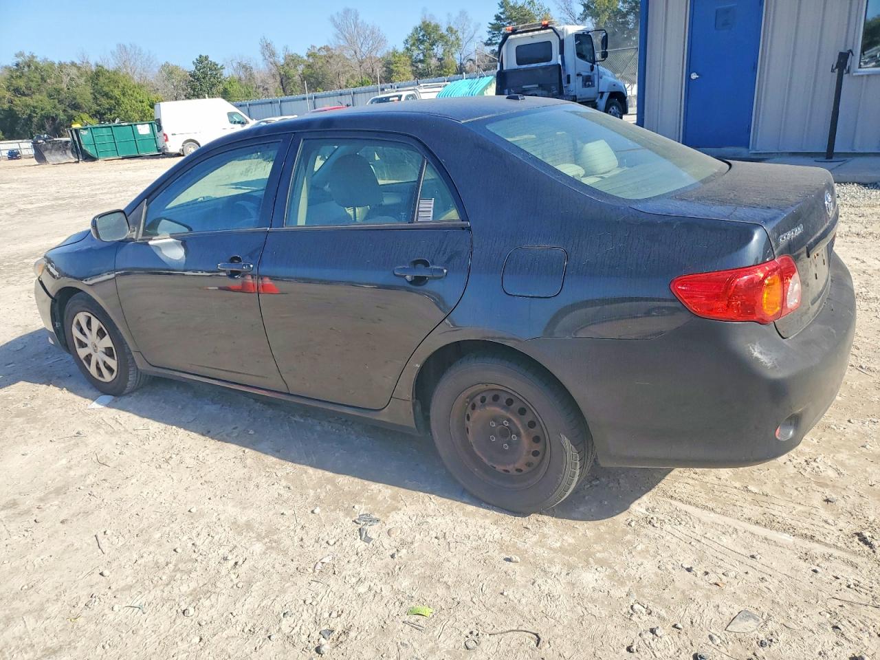2009 TOYOTA COROLLA BASE photo 2