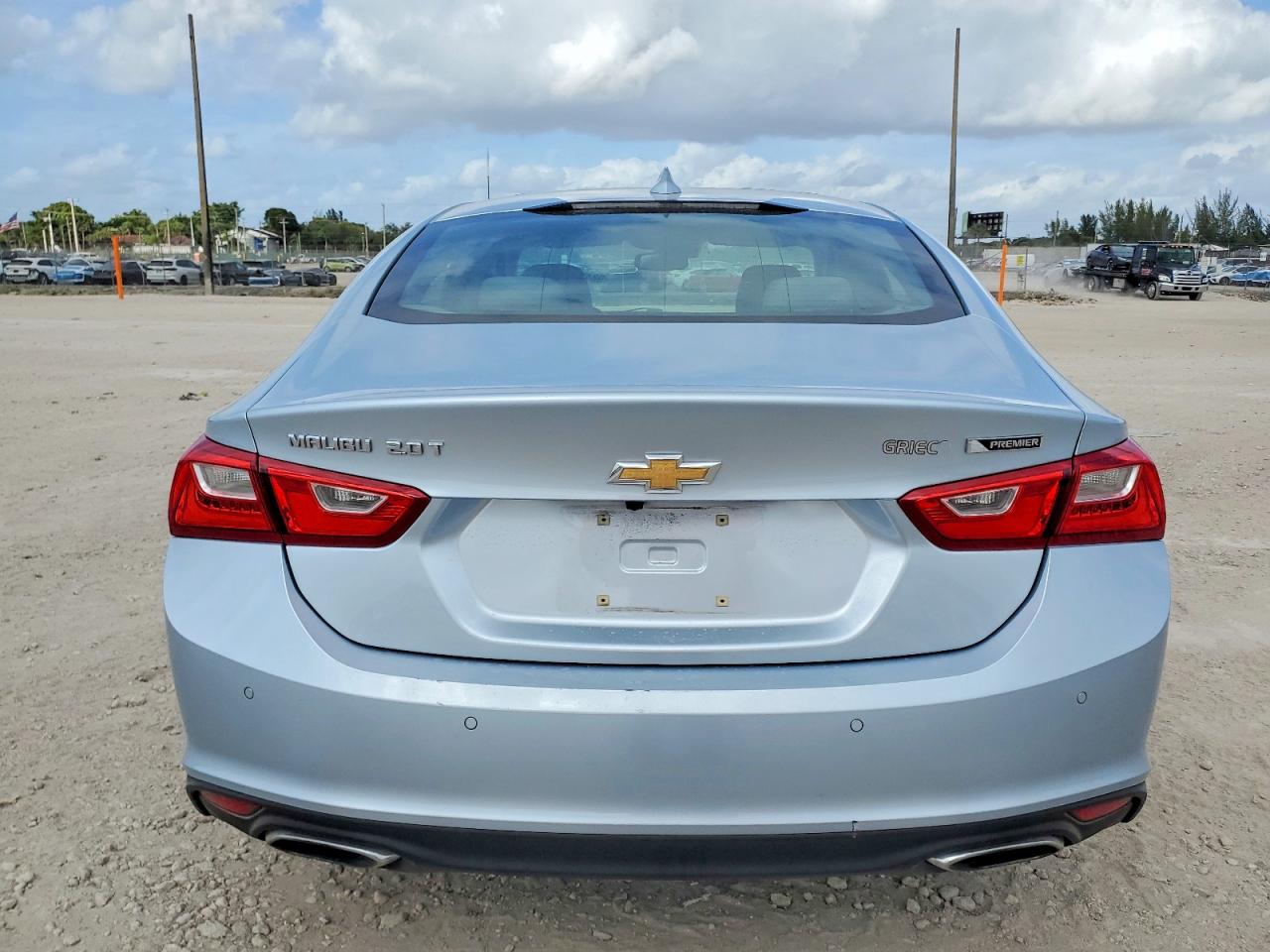 2017 CHEVROLET MALIBU PREMIER photo 6