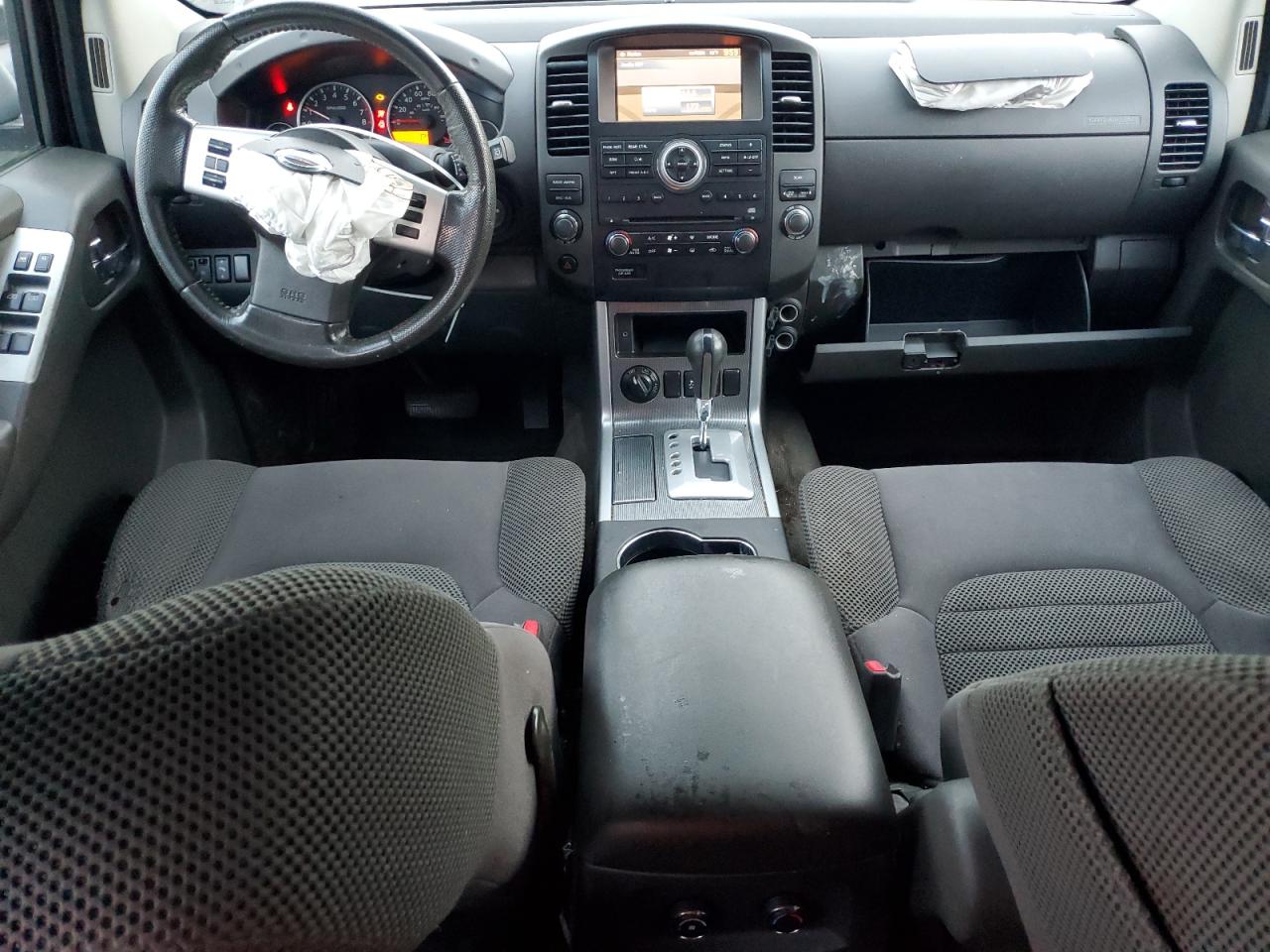 2012 NISSAN PATHFINDER S photo 8