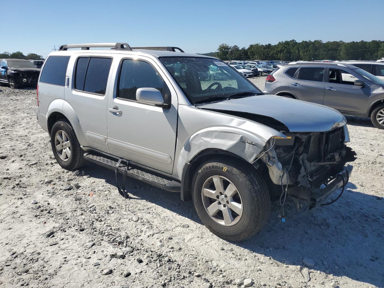 2012 NISSAN PATHFINDER S photo 4