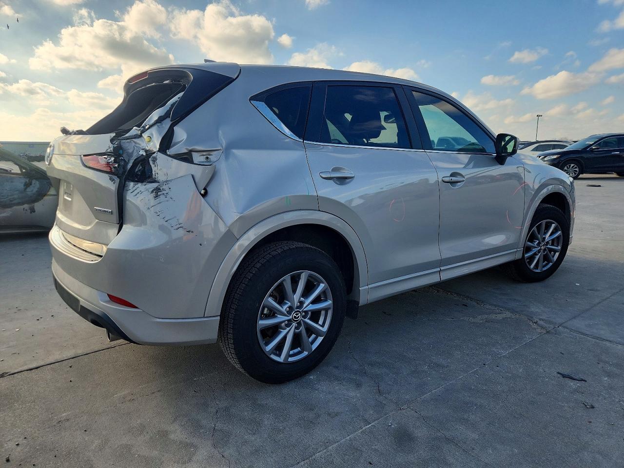 2025 MAZDA CX-5 PREFERRED photo 3