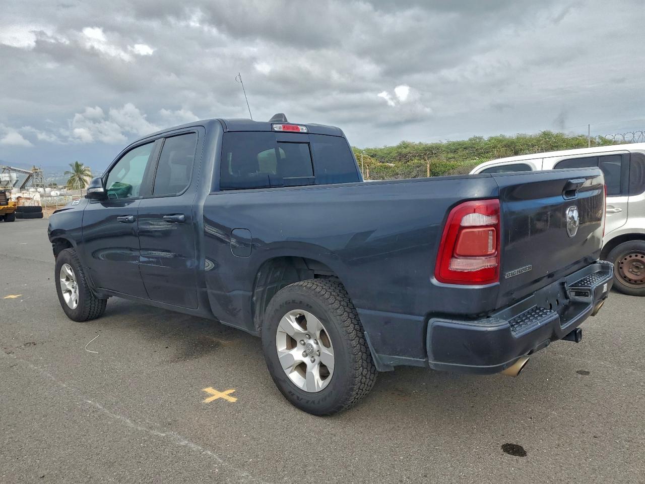 2019 RAM 1500 BIG HORN/LONE STAR photo 2
