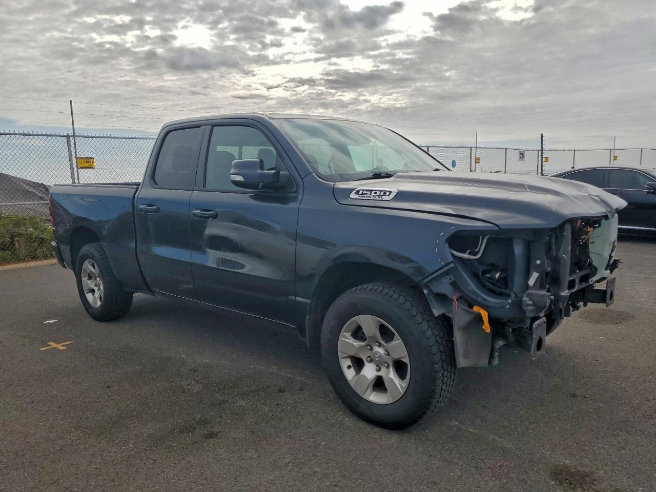 2019 RAM 1500 BIG HORN/LONE STAR photo 4