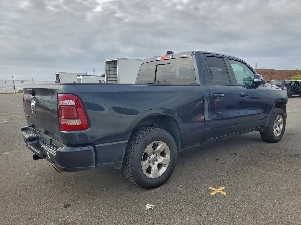 2019 RAM 1500 BIG HORN/LONE STAR photo 3