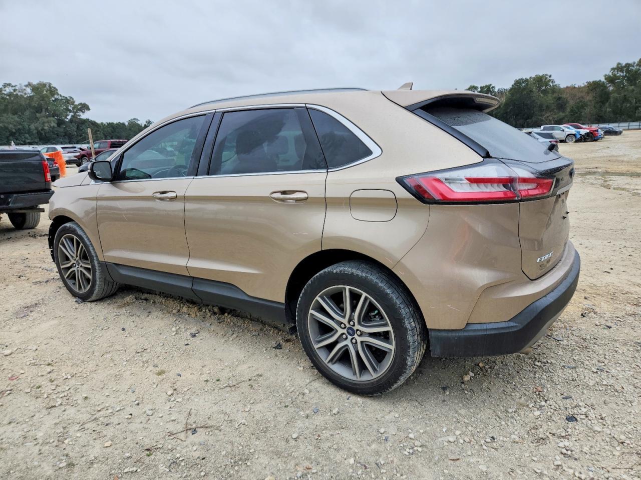 2020 FORD EDGE TITANIUM photo 2