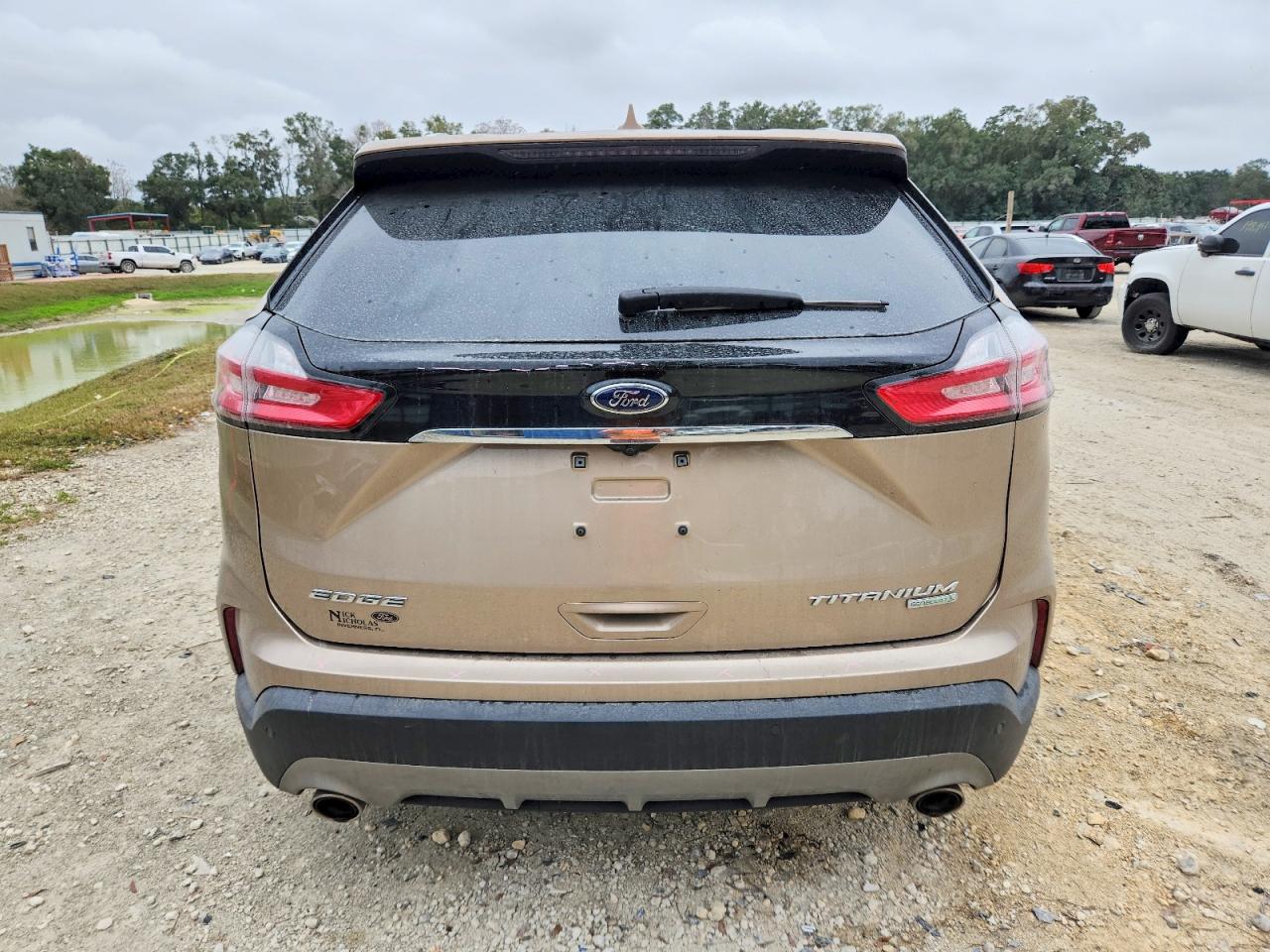2020 FORD EDGE TITANIUM photo 6