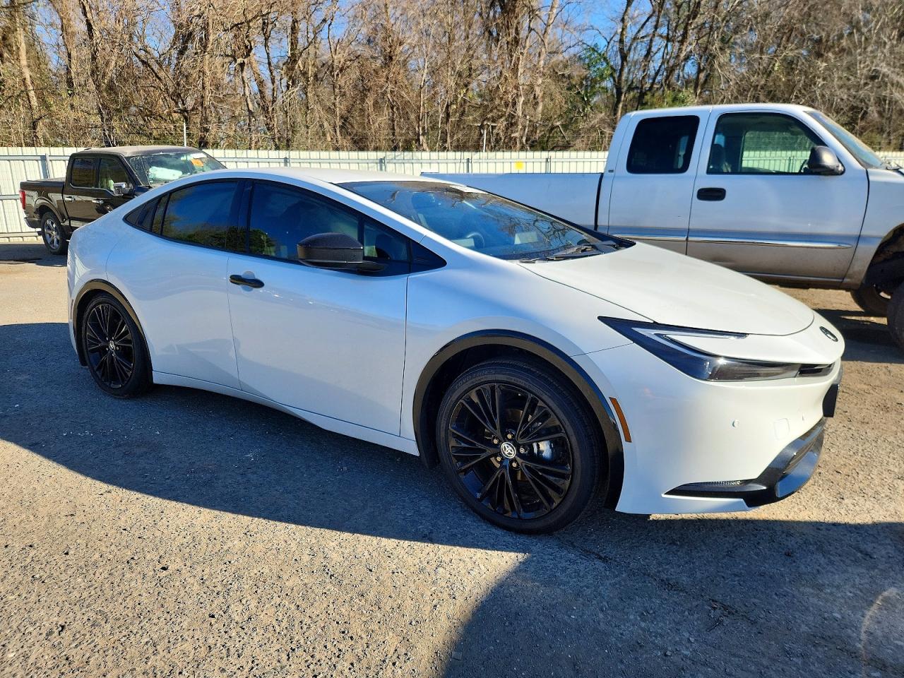 2025 TOYOTA PRIUS LE photo 4
