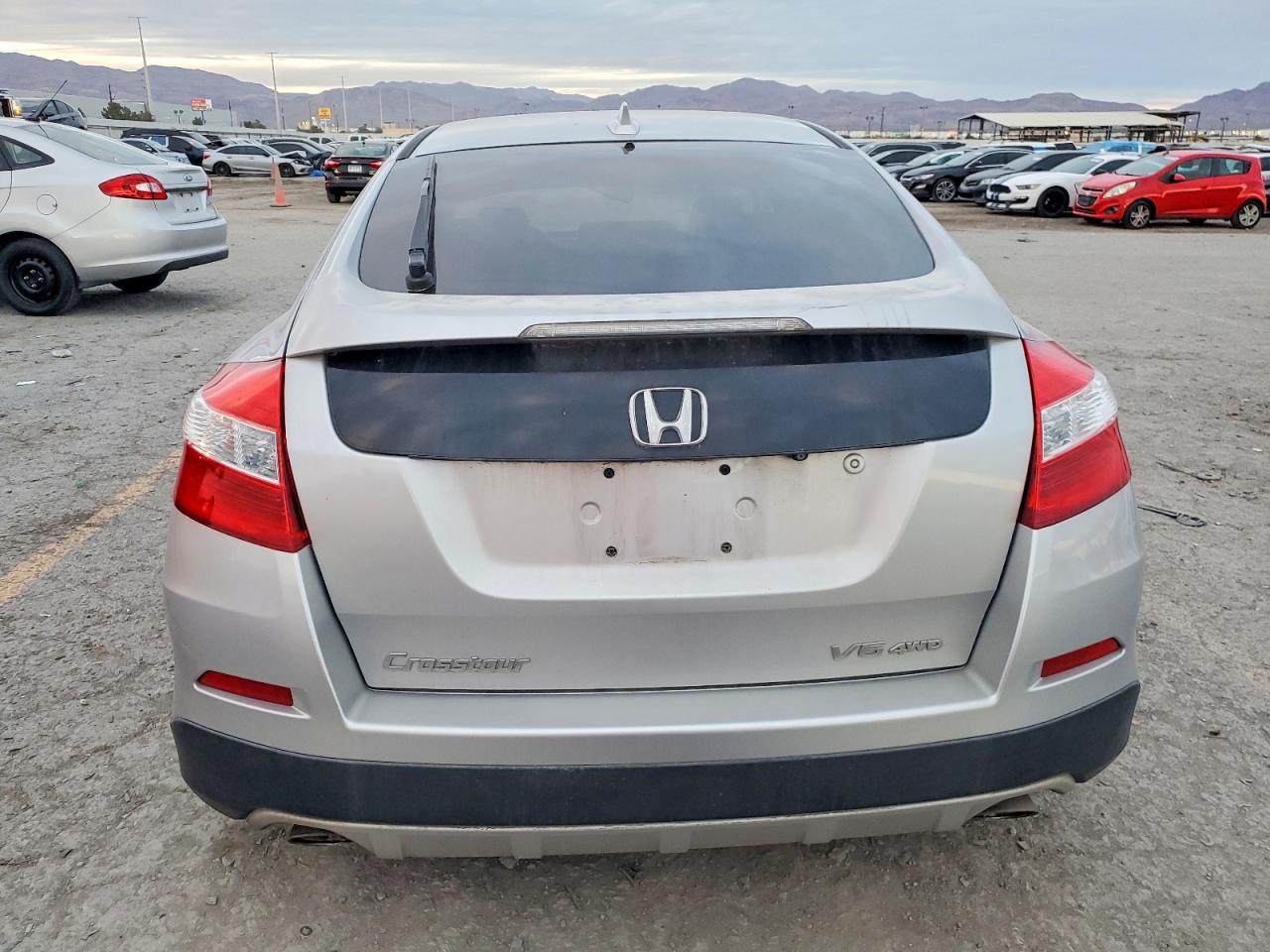 2014 HONDA CROSSTOUR EXL photo 11
