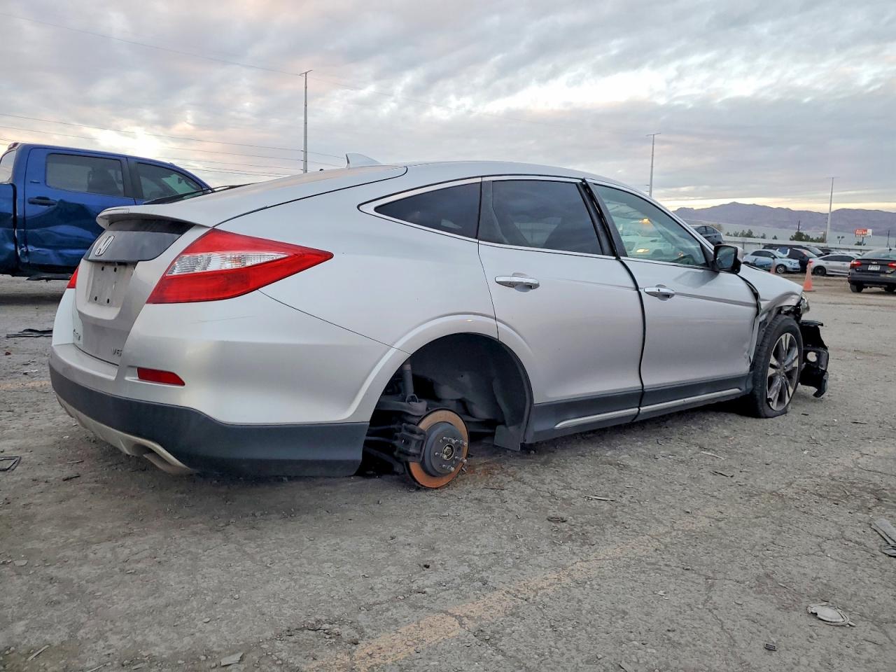 2014 HONDA CROSSTOUR EXL photo 5