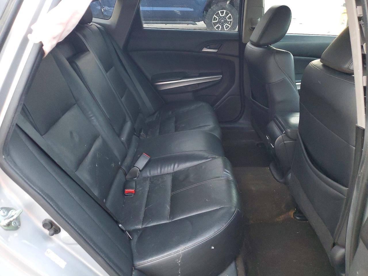 2014 HONDA CROSSTOUR EXL photo 19