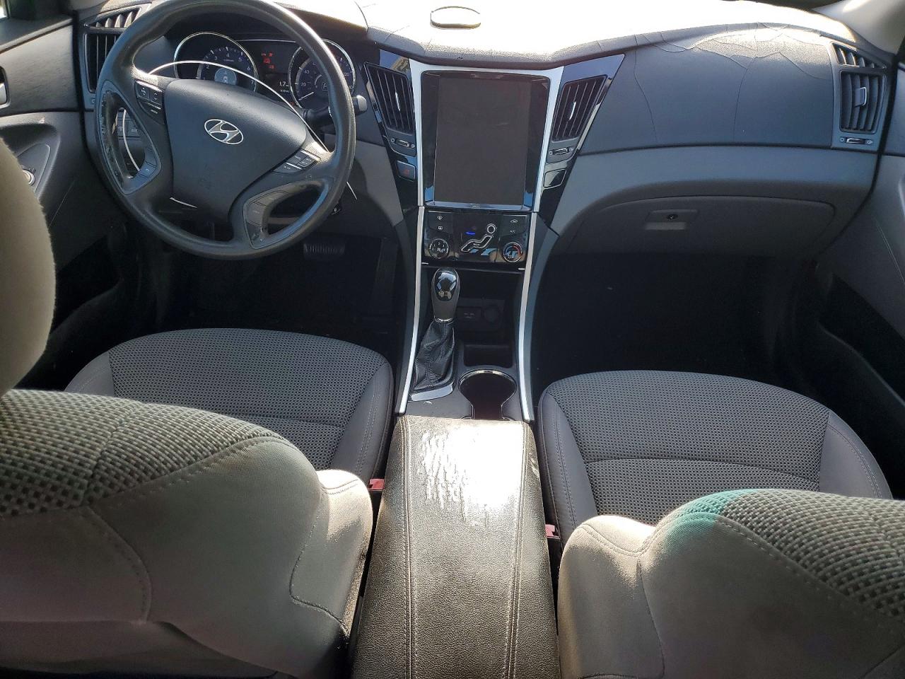 2011 HYUNDAI SONATA GLS photo 8