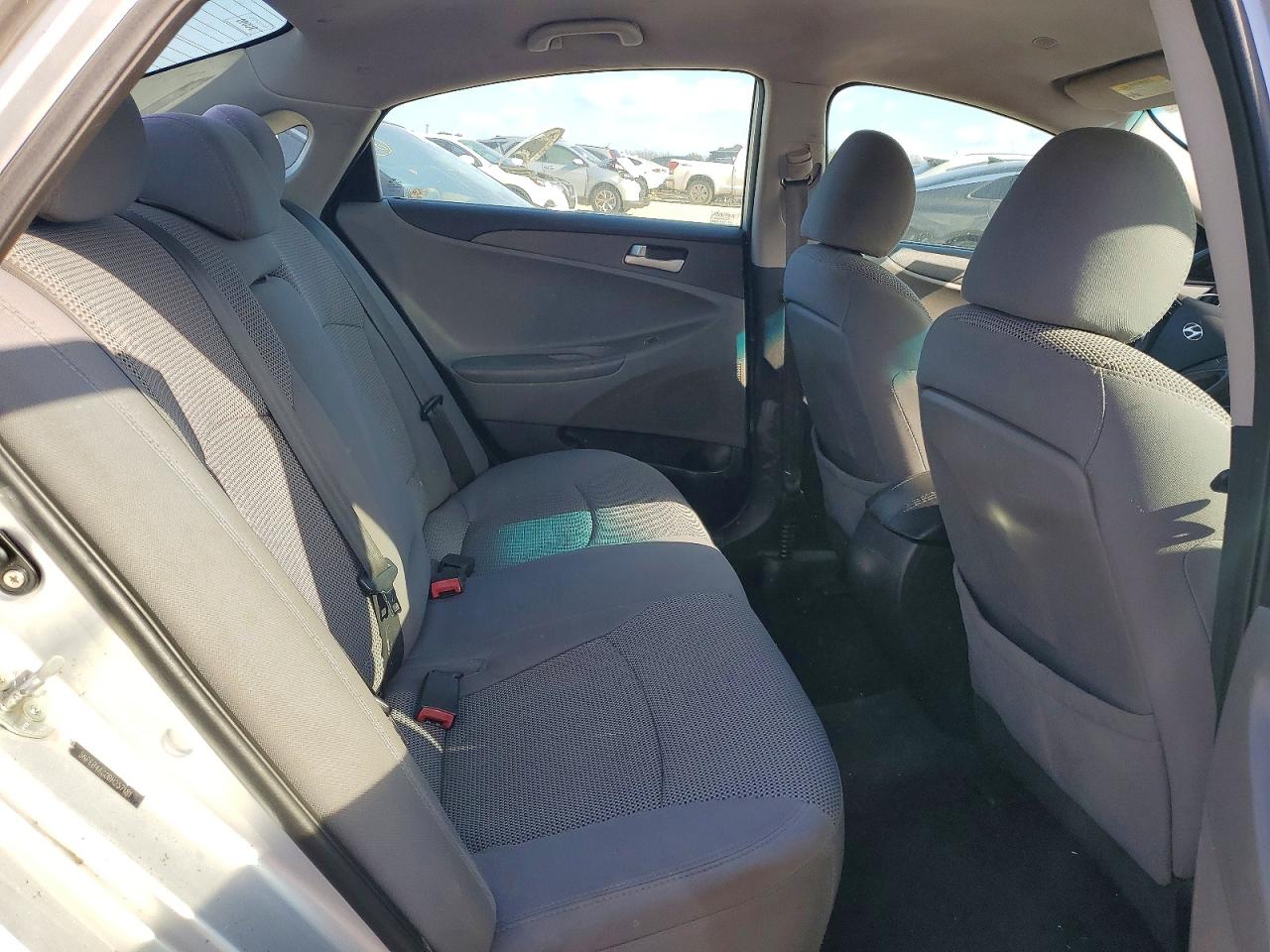 2011 HYUNDAI SONATA GLS photo 10