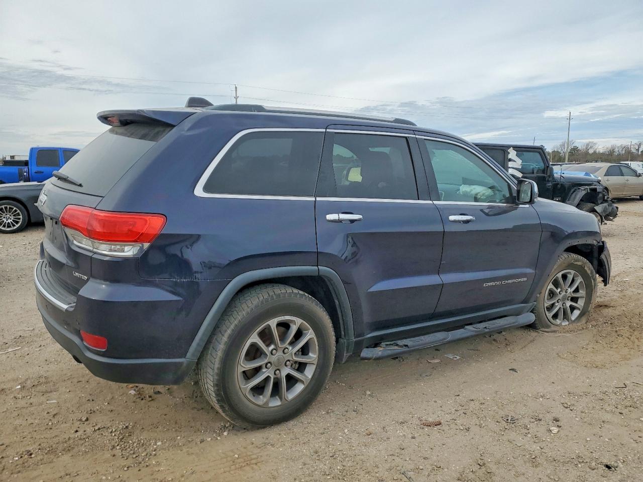 2015 JEEP GRAND CHEROKEE LIMITED photo 3