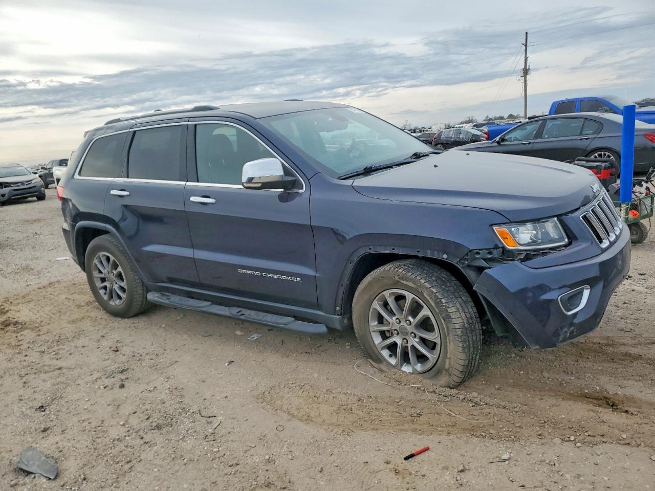 2015 JEEP GRAND CHEROKEE LIMITED photo 4