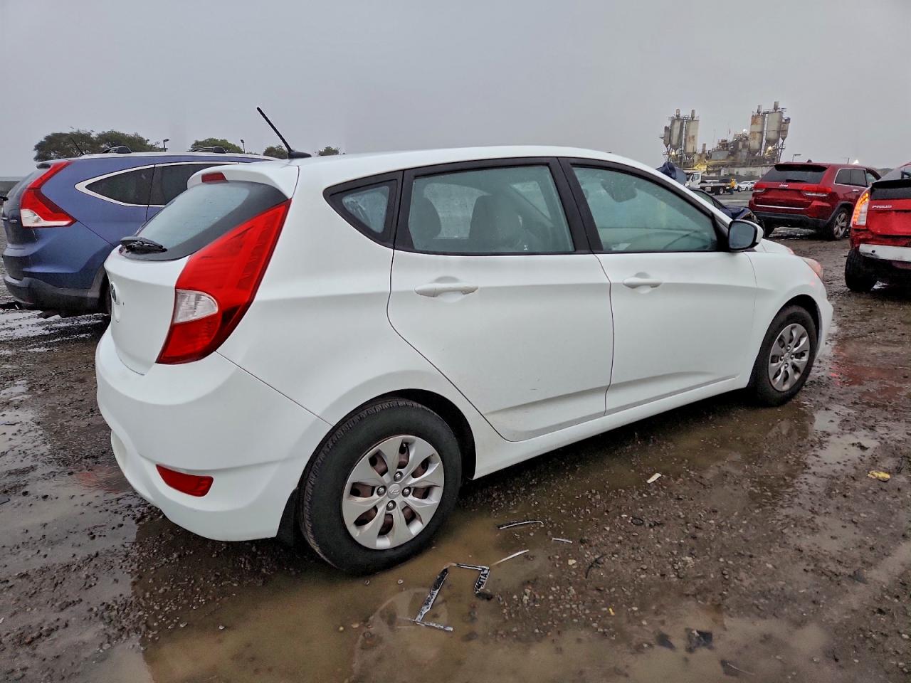 2016 HYUNDAI ACCENT SE photo 7