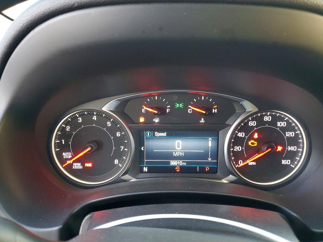 2024 GMC TERRAIN SLE photo 9