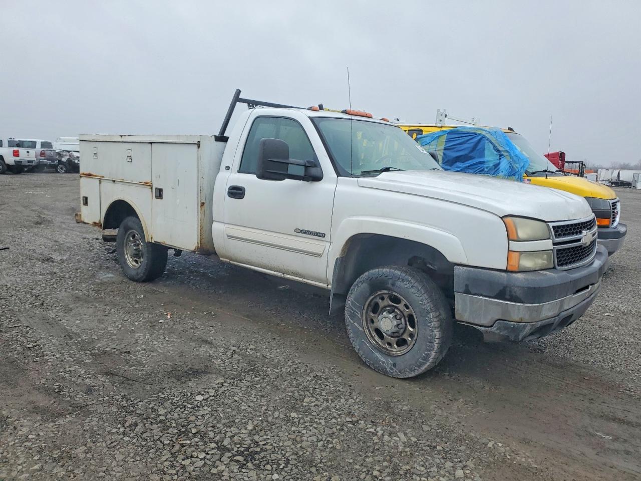 2006 CHEVROLET SILVERADO UTILITY / SERVICE TRUCK photo 4