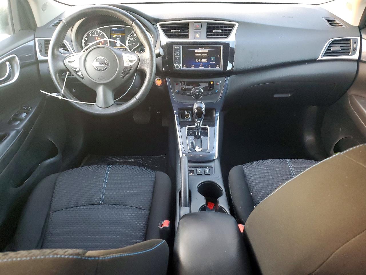 2019 NISSAN SENTRA S photo 8