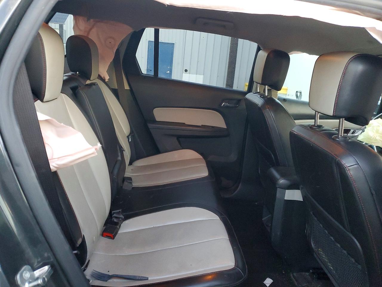 2017 GMC TERRAIN SLT photo 10